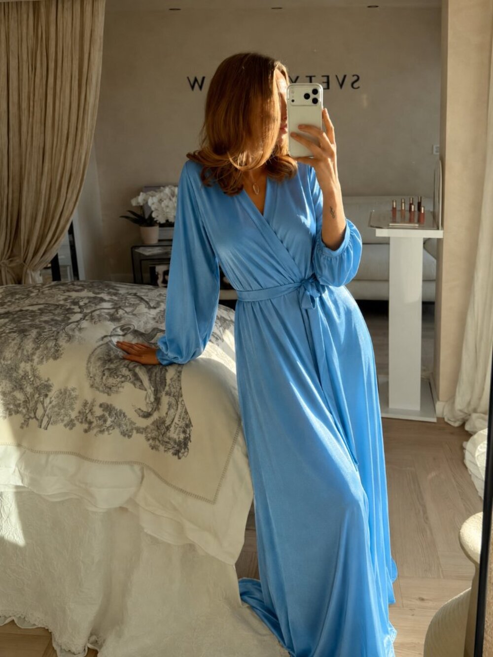 Vintage 70s Blue Floor Length Robe Size Small Blue Lantern Sleeve (p)